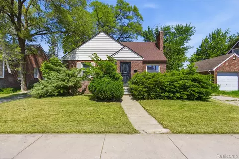 5918 Cadieux Rd, Detroit, MI 48224