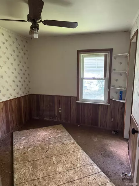 2609 Bertha Ave, Flint, MI 48504