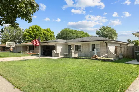 13670 Terra Santa Dr, Sterling Heights, MI 48312