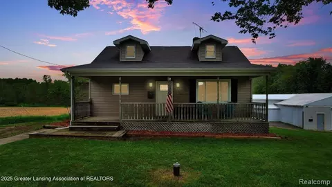 1246 House Rd, Leroy, MI 48892