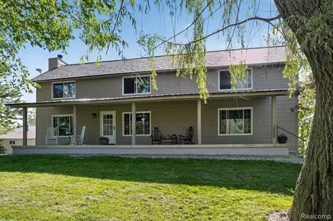 10520 N Dixie, South Rockwood, MI 48179