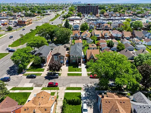 View/Area - 5524 Maple St, Dearborn, MI 48126 photo 1 of 10