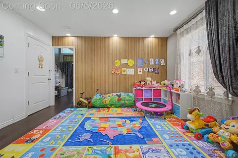 Other - 5524 Maple St, Dearborn, MI 48126 photo 4 of 14