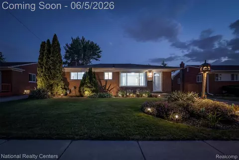 23529 Panama Ave, Warren, MI 48091