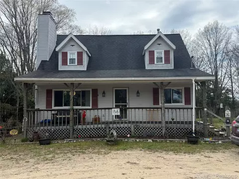 11245 Cedar Rd, Freeman, MI 48632