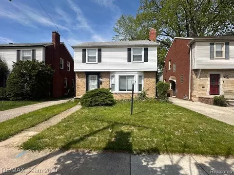 18453 Lauder St, Detroit, MI 48235