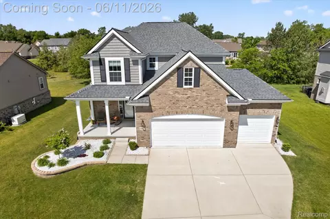 14172 Burlwood Ln, Van Buren, MI 48111