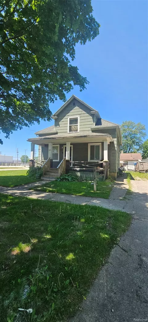18191821 S Niagara St, Saginaw, MI 48602