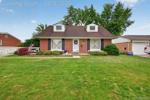 29571 Lori St, Livonia, MI 48154