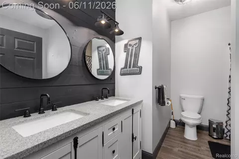 Bath - 3099 Fruit St, Clay, MI 48001 photo 1 of 3