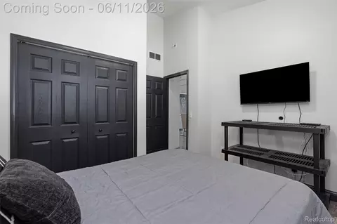 Bedroom - 3099 Fruit St, Clay, MI 48001 photo 6 of 8