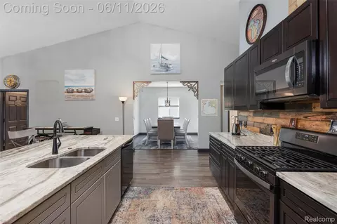 Entry Way - 3099 Fruit St, Clay, MI 48001 photo 2 of 2