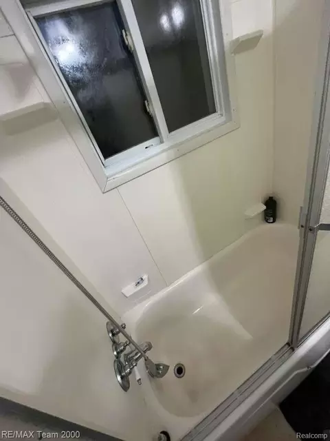 Bath - 730 S M 65, Arenac, MI 48766 photo 1 of 3