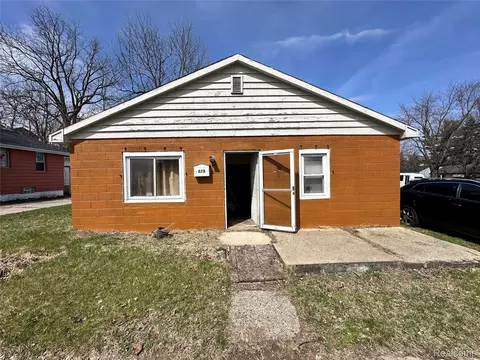 828 Short St, Ypsilanti, MI 48197