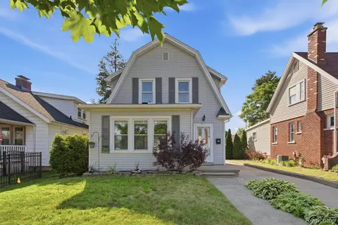511 Godfroy Ave, Monroe, MI 48162