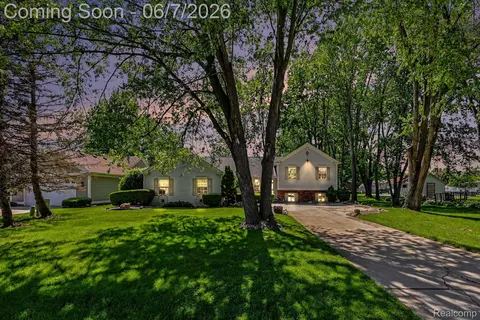 7020 Meldrum Rd, Ira, MI 48023