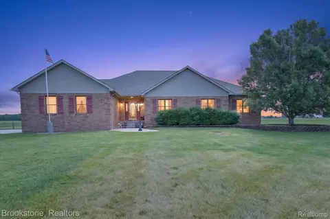 75230 Cryderman Rd, Richmond, MI 48062