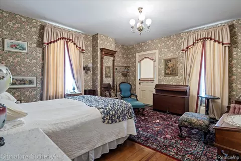 Bedroom - 410 N Eagle St, Marshall, MI 49068 photo 14 of 15