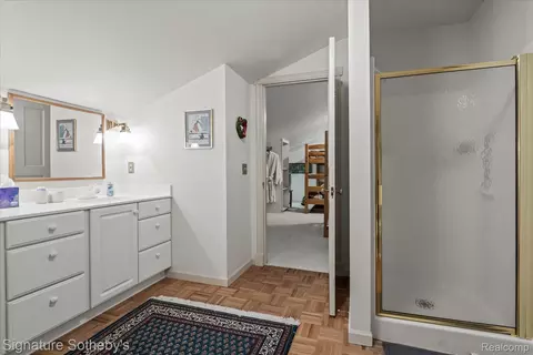 Bath - 410 N Eagle St, Marshall, MI 49068 photo 4 of 5