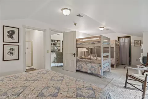 Bedroom - 410 N Eagle St, Marshall, MI 49068 photo 13 of 15