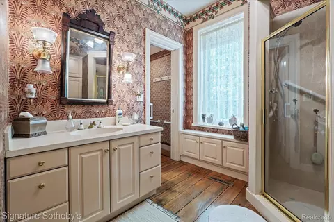 Bath - 410 N Eagle St, Marshall, MI 49068 photo 5 of 5