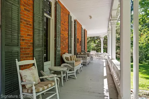 Exterior - 410 N Eagle St, Marshall, MI 49068 photo 13 of 17