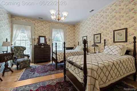 Bedroom - 410 N Eagle St, Marshall, MI 49068 photo 1 of 15