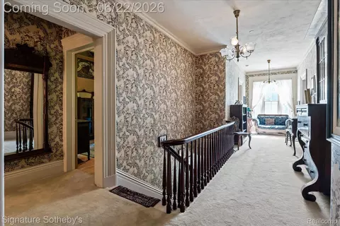 Entry Way - 410 N Eagle St, Marshall, MI 49068 photo 5 of 6