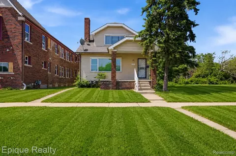 16901 Log Cabin St, Highland Park, MI 48203