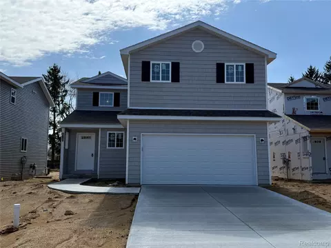 5751 Copper Tree Park, Waterford, MI 48327