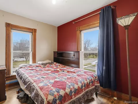 Bedroom - 502 E Logan St, Tecumseh, MI 49286 photo 6 of 7