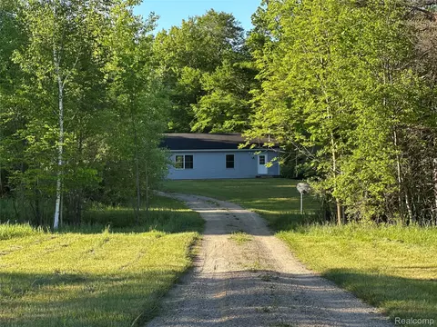 6250 Stine Rd, Goodland, MI 48444