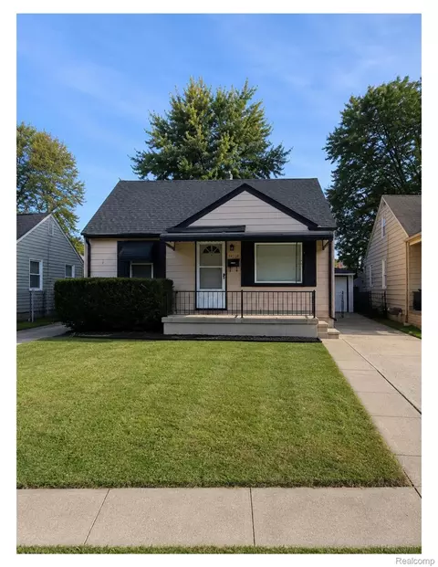 12760 Sarsfield Ave, Warren, MI 48089