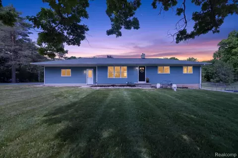 2250 Montague Rd, Davison, MI 48423