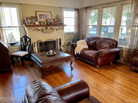 Living - 9280 River Rd, Clay, MI 48001 photo 2 of 4