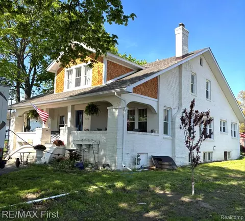Exterior - 9280 River Rd, Clay, MI 48001 photo 7 of 7