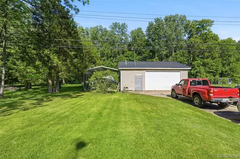 Exterior - 11583 Cape Cod St, Taylor, MI 48180 photo 2 of 2