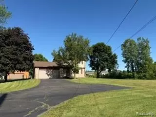 24001 Inkster Rd, Brownstown, MI 48164