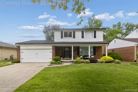 13849 Heritage Rd, Sterling Heights, MI 48312
