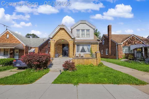 6808 Abington Ave, Detroit, MI 48228