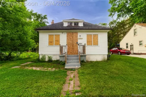 22118 Ulster St, Detroit, MI 48219
