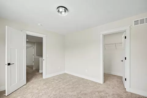 Bedroom - 57560 Omo Rd, Ray, MI 48096 photo 4 of 9