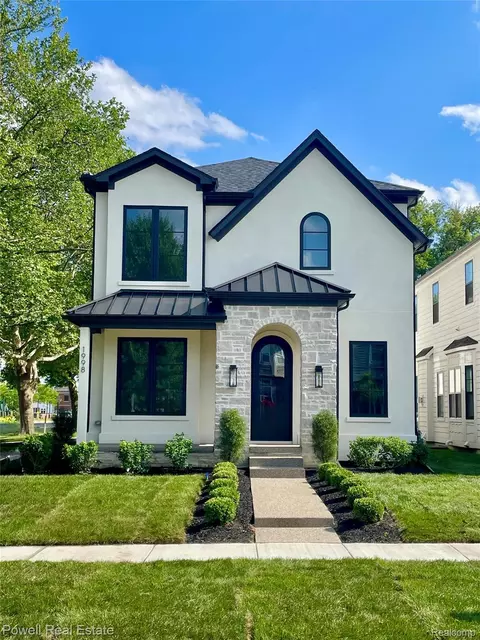 1998 Hazel St, Birmingham, MI 48009