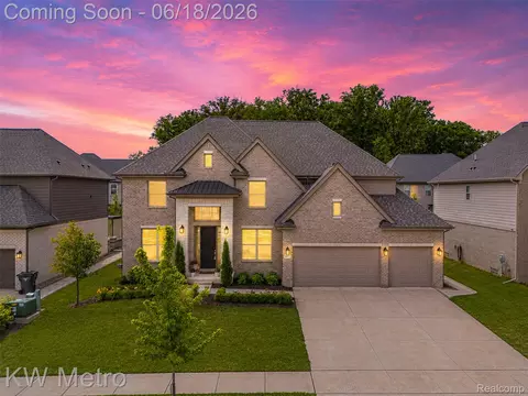 4373 Virgilia Dr, Troy, MI 48098