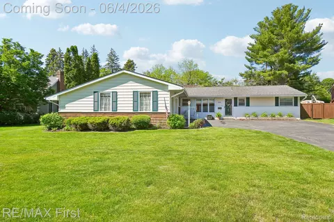 36940 Highview St, New Baltimore, MI 48047