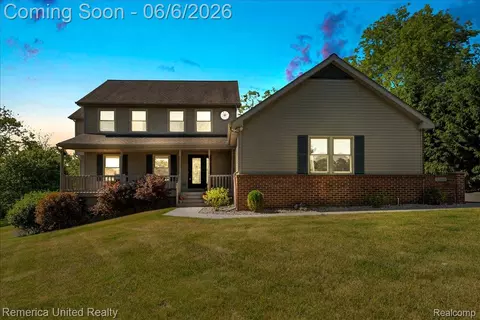 6503 Mountview, Genoa, MI 48116