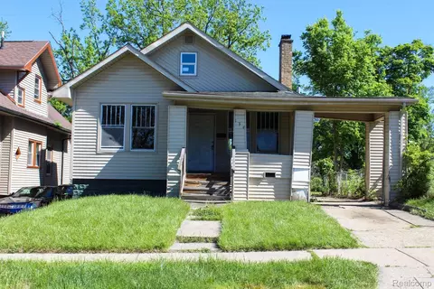 134 Stockdale St, Flint, MI 48503
