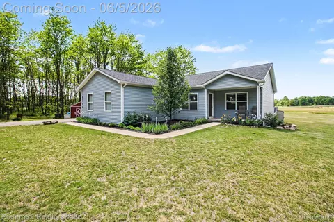 6366 Dutcher Rd, Howell, MI 48843