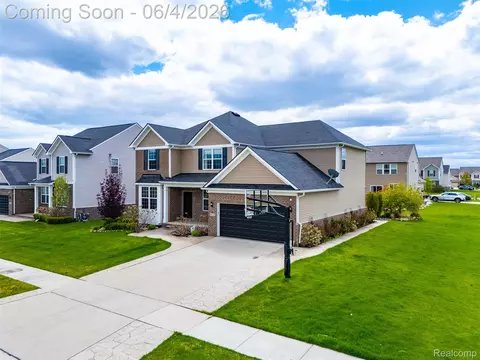View/Area - 16308 Adelaide Dr, Macomb, MI 48044 photo 1 of 15