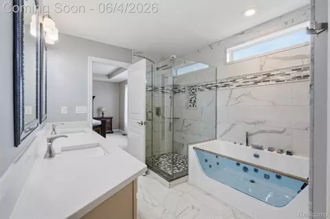 Bath - 16308 Adelaide Dr, Macomb, MI 48044 photo 2 of 3